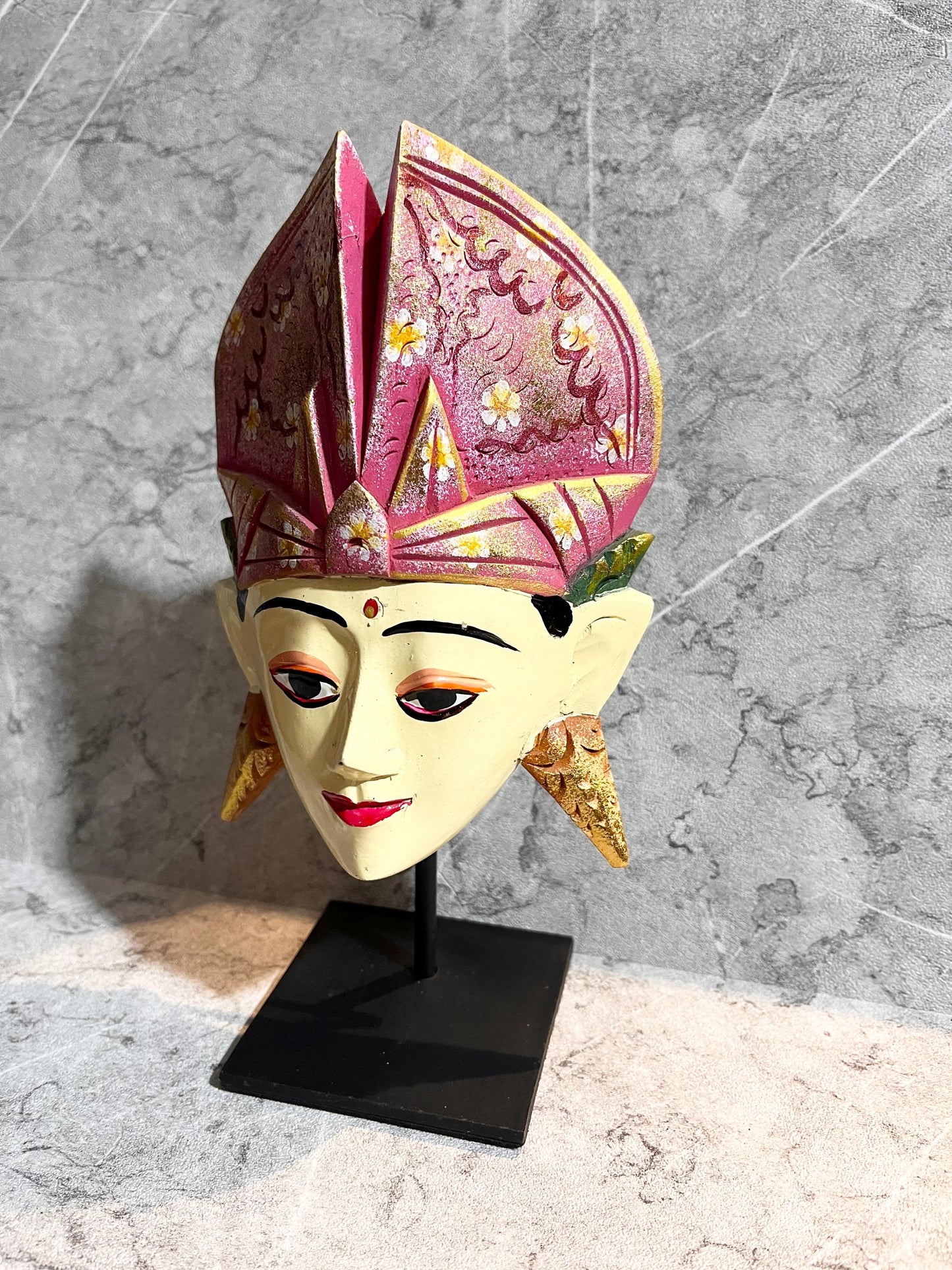 Wooden Balinese Man Mask Sculpture on Iron Stand – Handcrafted Cultural Decoration, housewarming, home decor, gift, handmade.