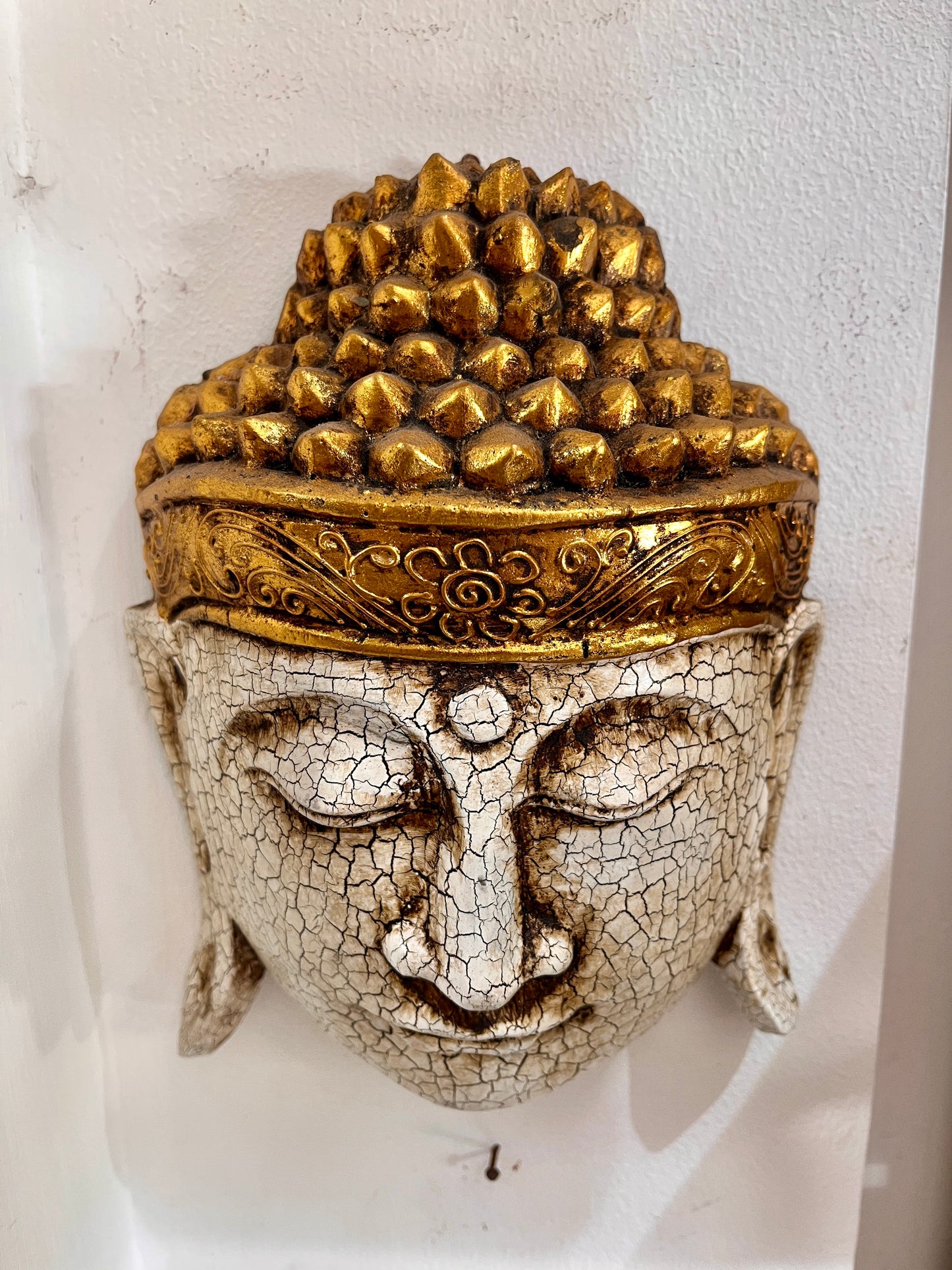 Wooden Buddha Mask – Hand-Carved Wall Sculpture, Home Décor, housewarming art, gift, villa decor, wall decoration, handmade.