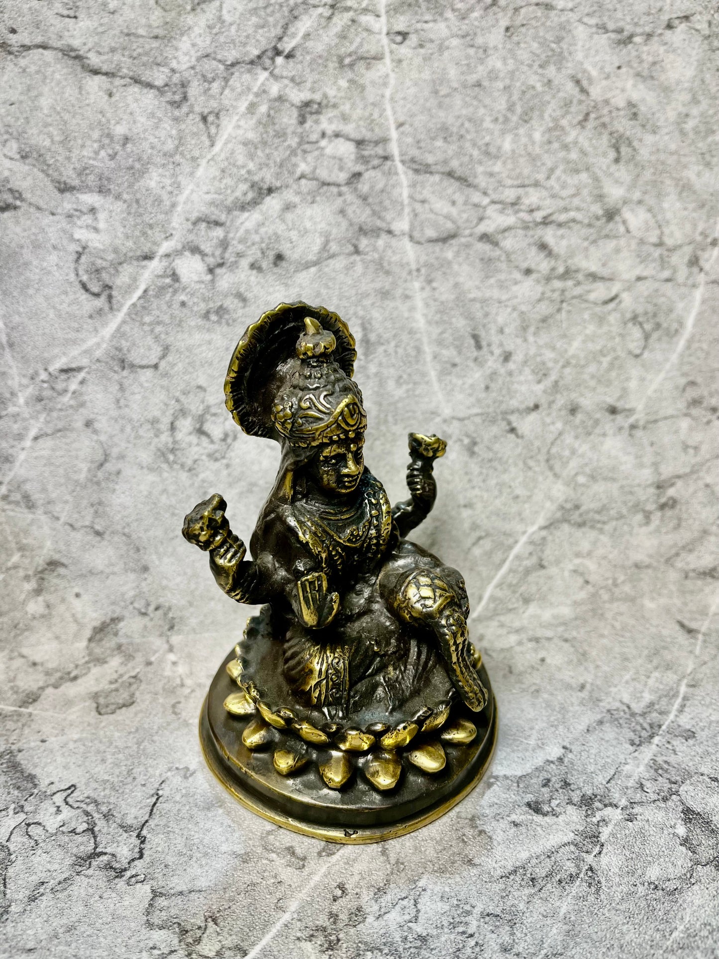 Bronze Lakshmi Statue: Balinese Hindu Goddess Figure