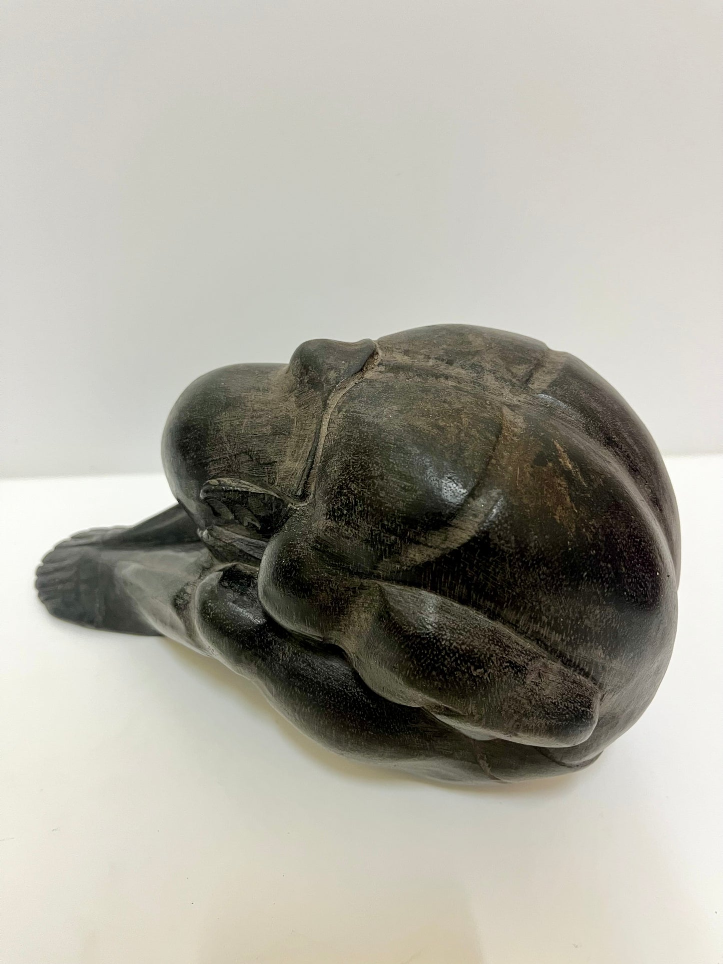 Still Embrace – Abstract Wooden Woman in Rest