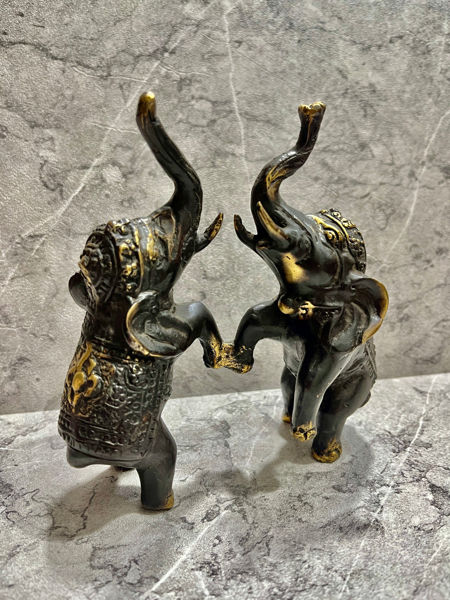 Handcrafted Bronze Elephant Sculpture: Balinese Patina Wildlife Decor