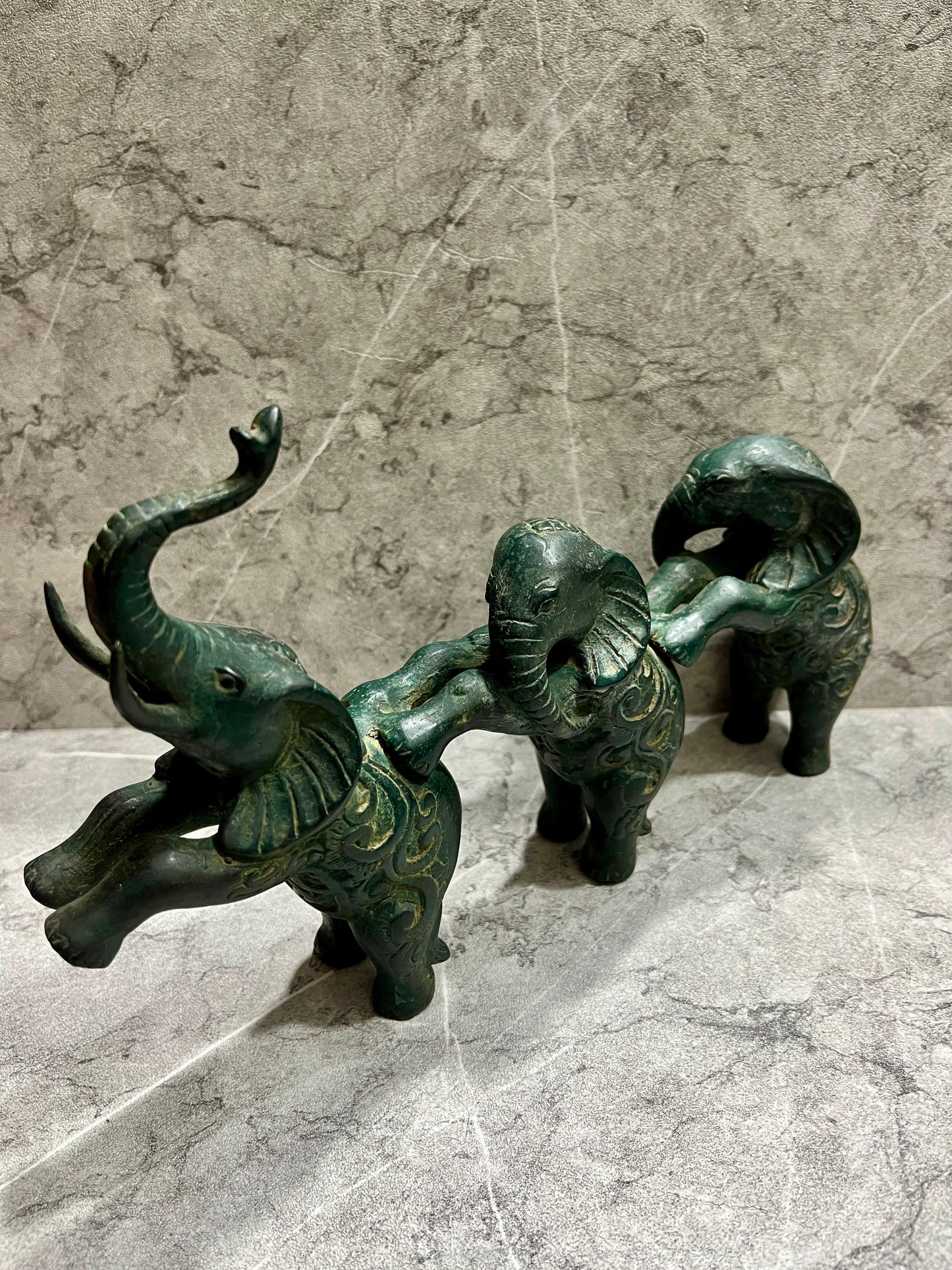 Handcrafted Bronze Elephant Sculpture: Balinese Patina Home Decor