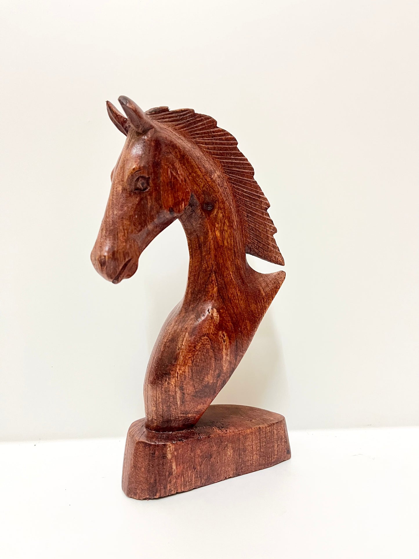 Wooden Horse Sculpture – Hand-Carved Balinese Equine Decor (8.3 inches)
