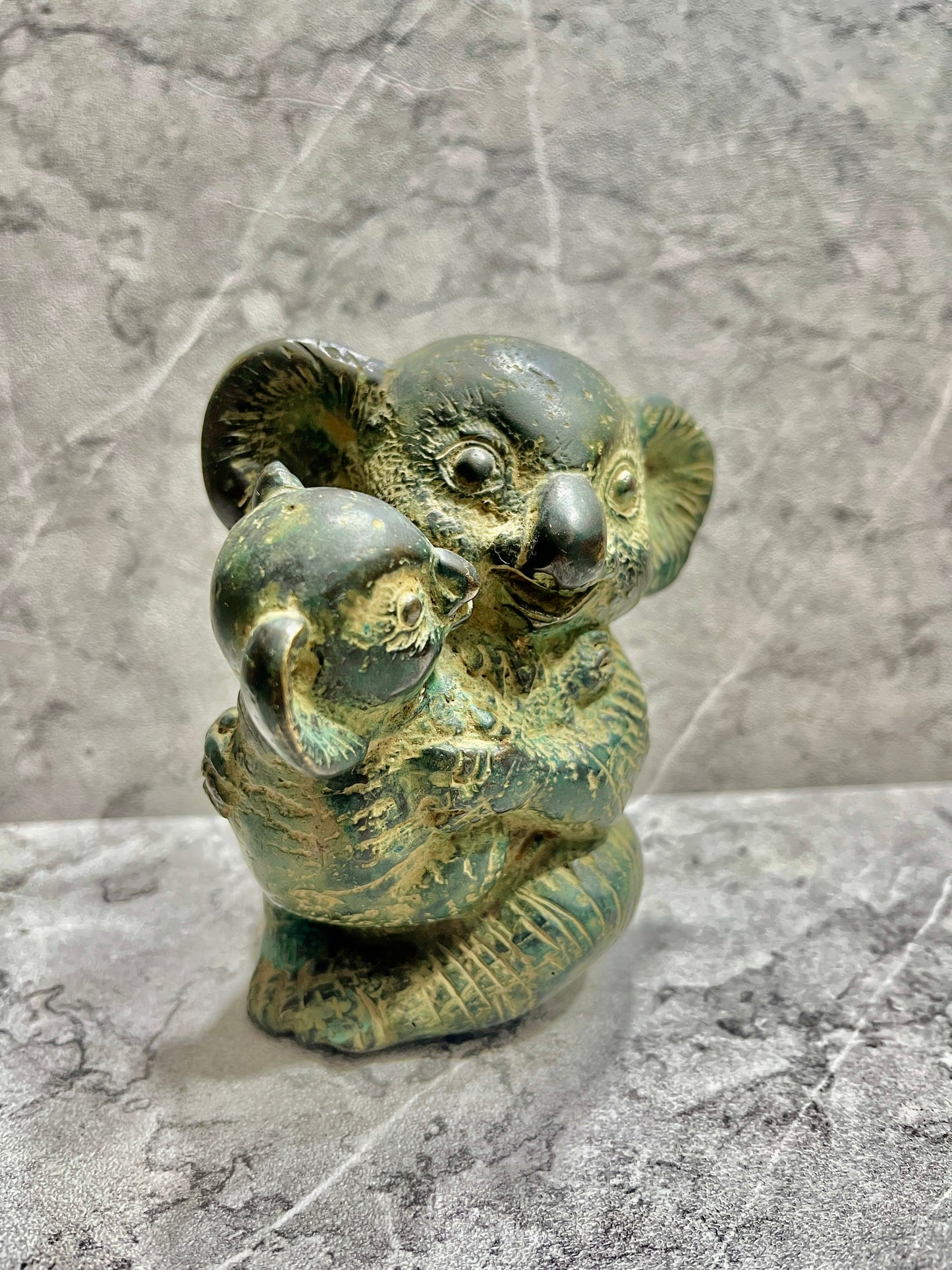 Handcrafted Bronze Mother and Baby Koala Sculpture - Balinese Wildlife Decor