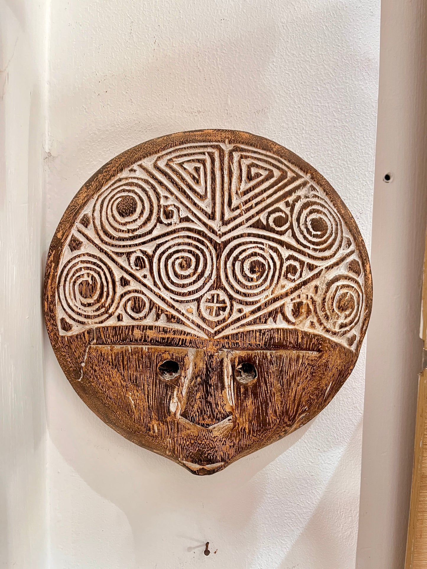 Wooden Timor Tribal Mask – Hand-Carved Wall Sculpture | handmade, gift, housewarming, wall decoration, handmade.