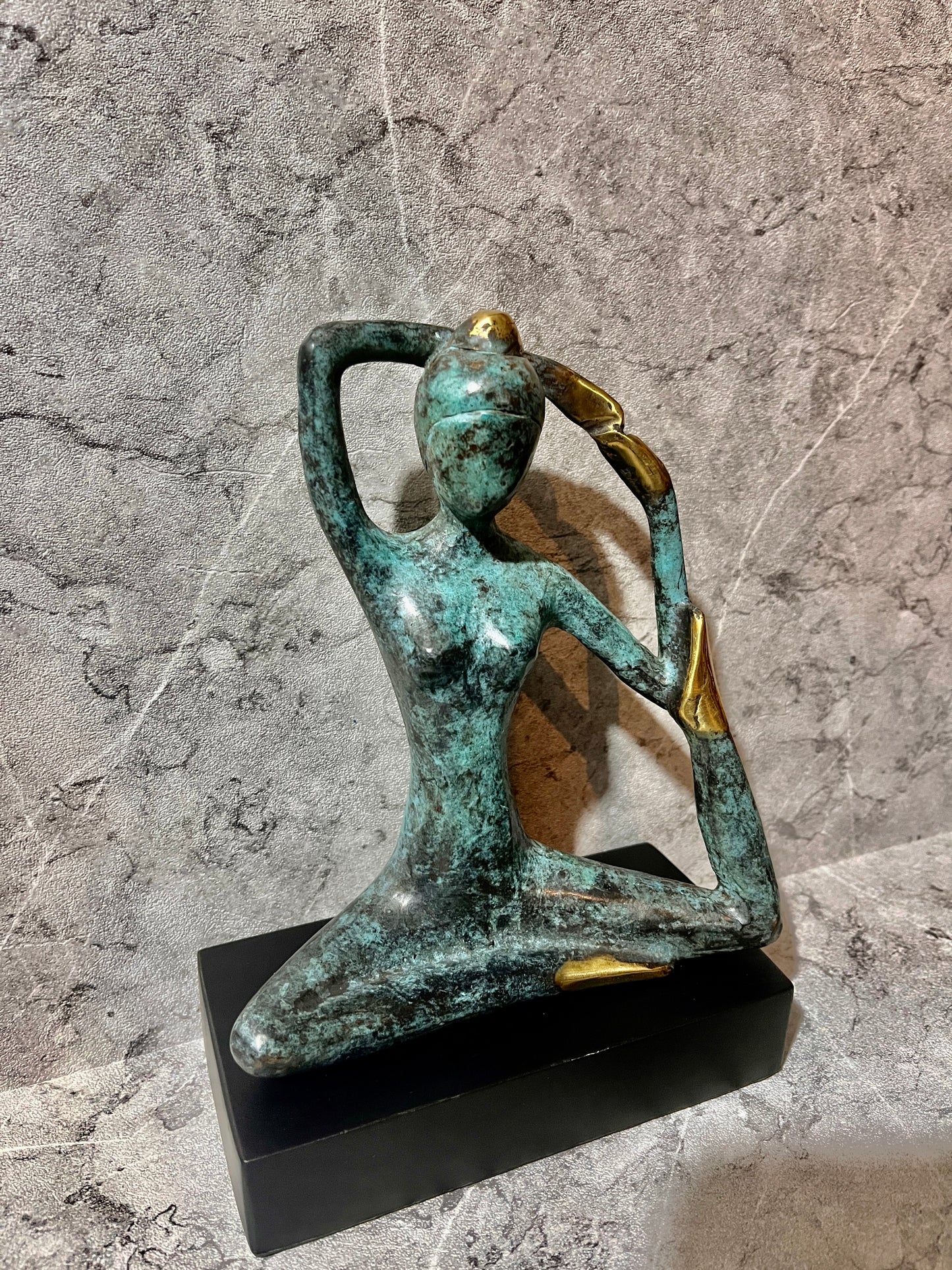 Bronze Woman Yoga Sculpture on Iron Stand – Handcrafted Balinese Art Figure Decoration