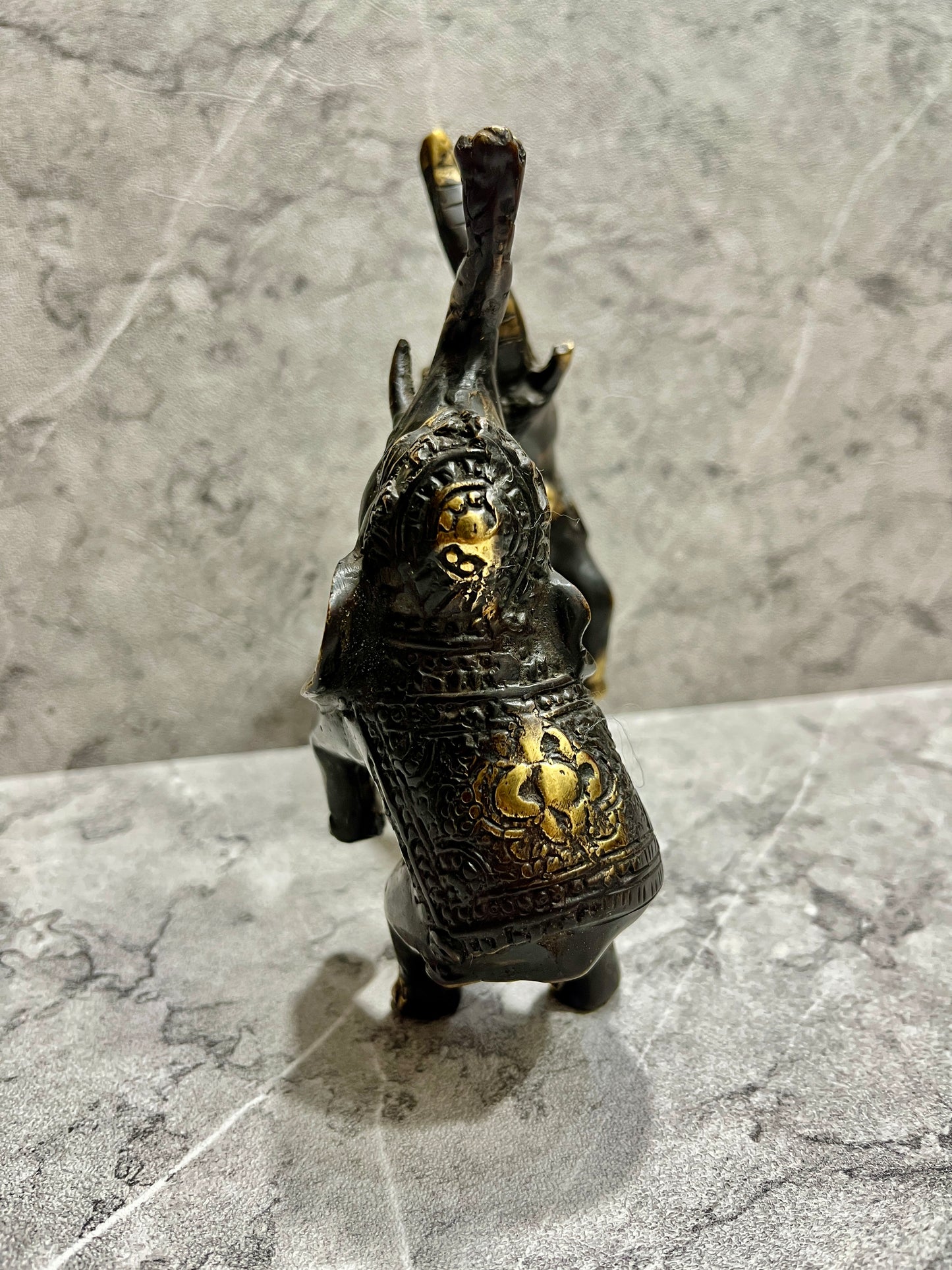 Handcrafted Bronze Elephant Sculpture: Balinese Patina Wildlife Decor