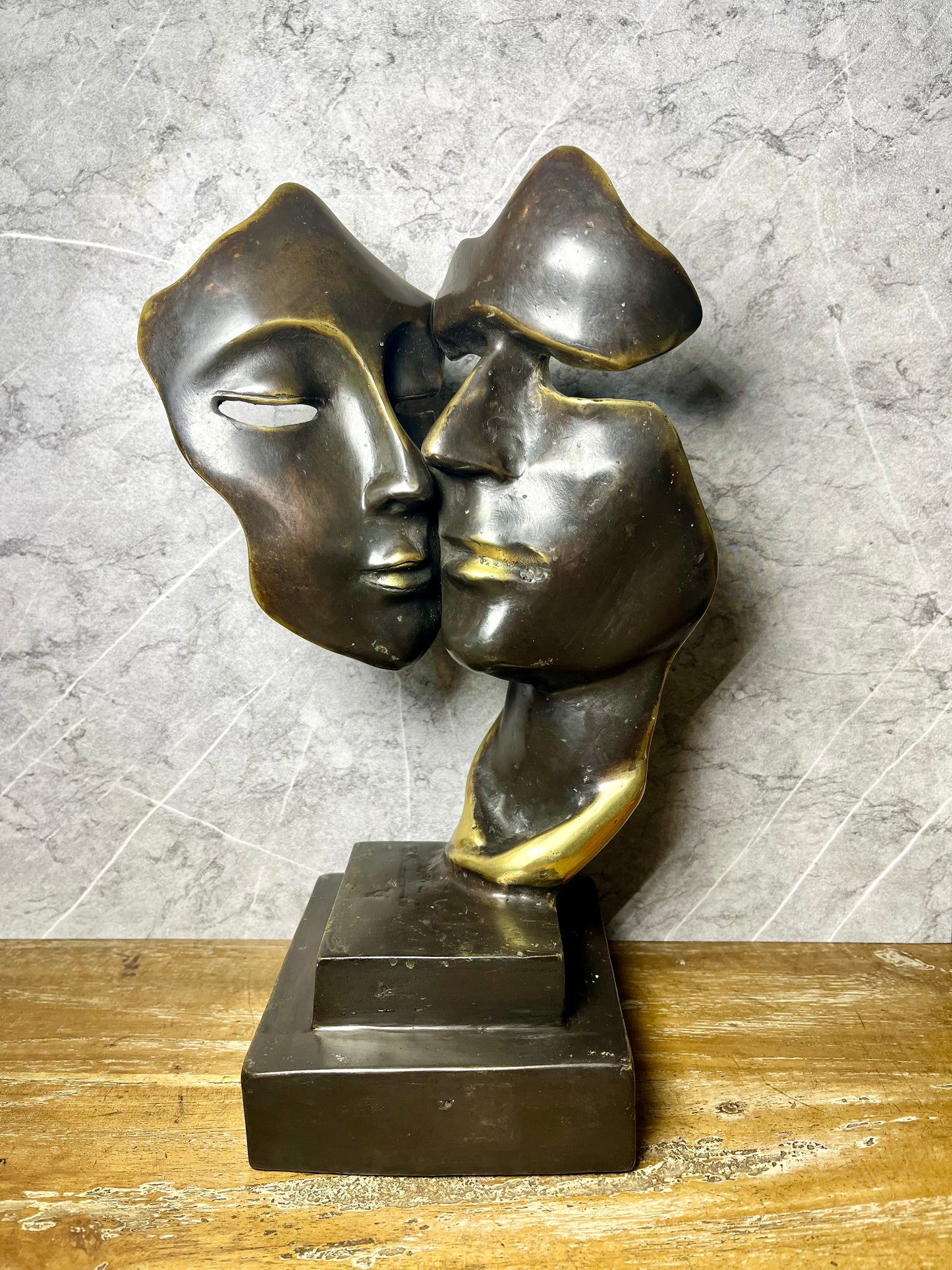 Bronze Abstract Couple Face Figure | Handmade Romantic Sculpture