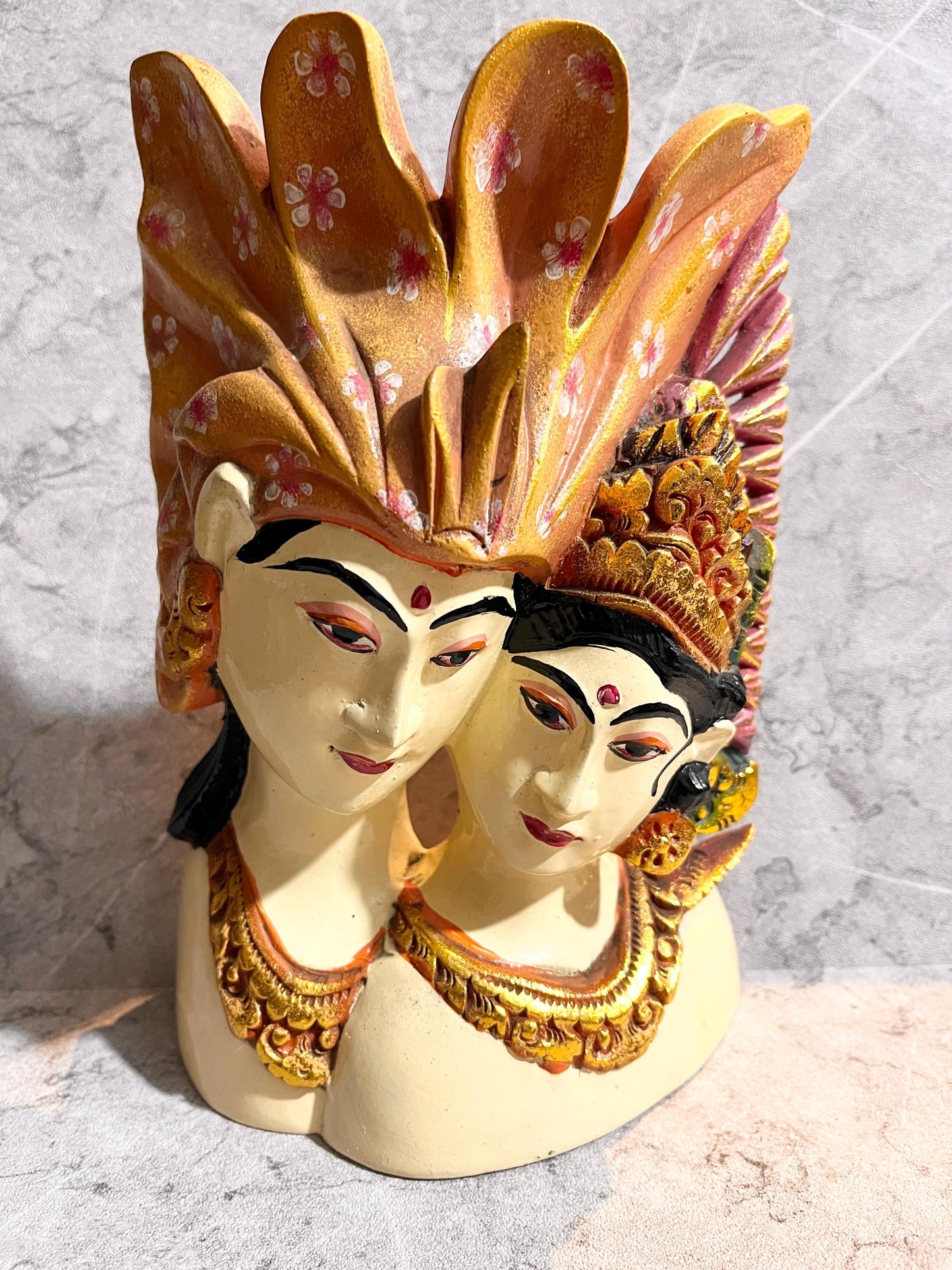 Wooden Balinese Rama and Sita Sculpture – Handcrafted Hindu Art Decoration, housewarming, home decor, gift, handmade, love.