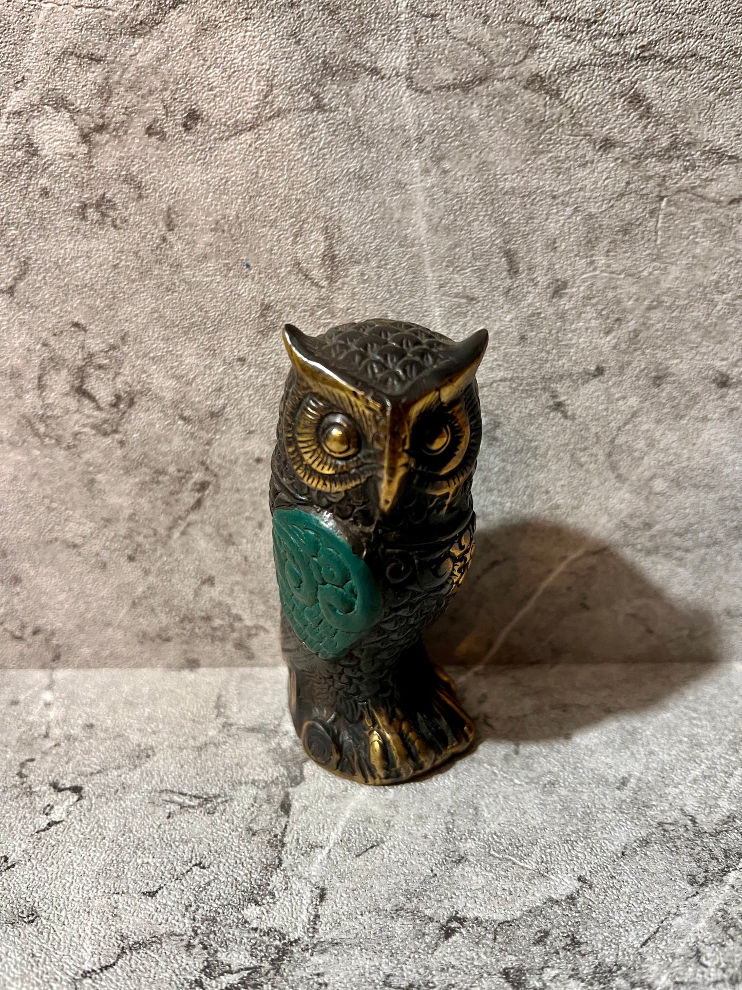 Bronze Owl Figure – Handcrafted Animal Sculpture, Home Decoration, housewarming, gift, handmade.