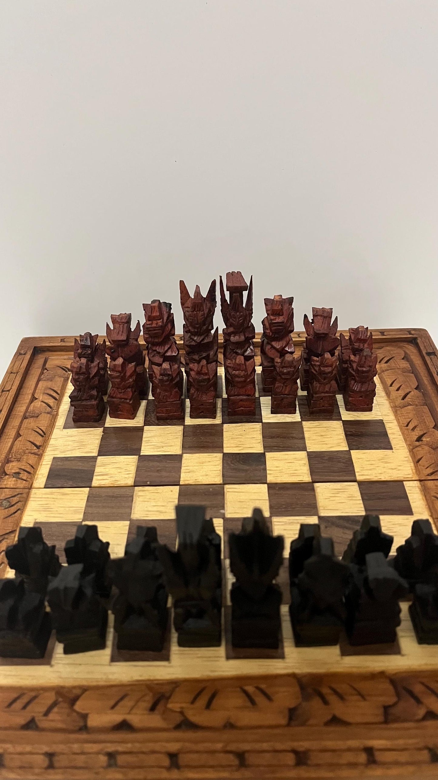 Hand-Carved Balinese Wood Chest: Artisan Keepsake Box with Chess Pawn