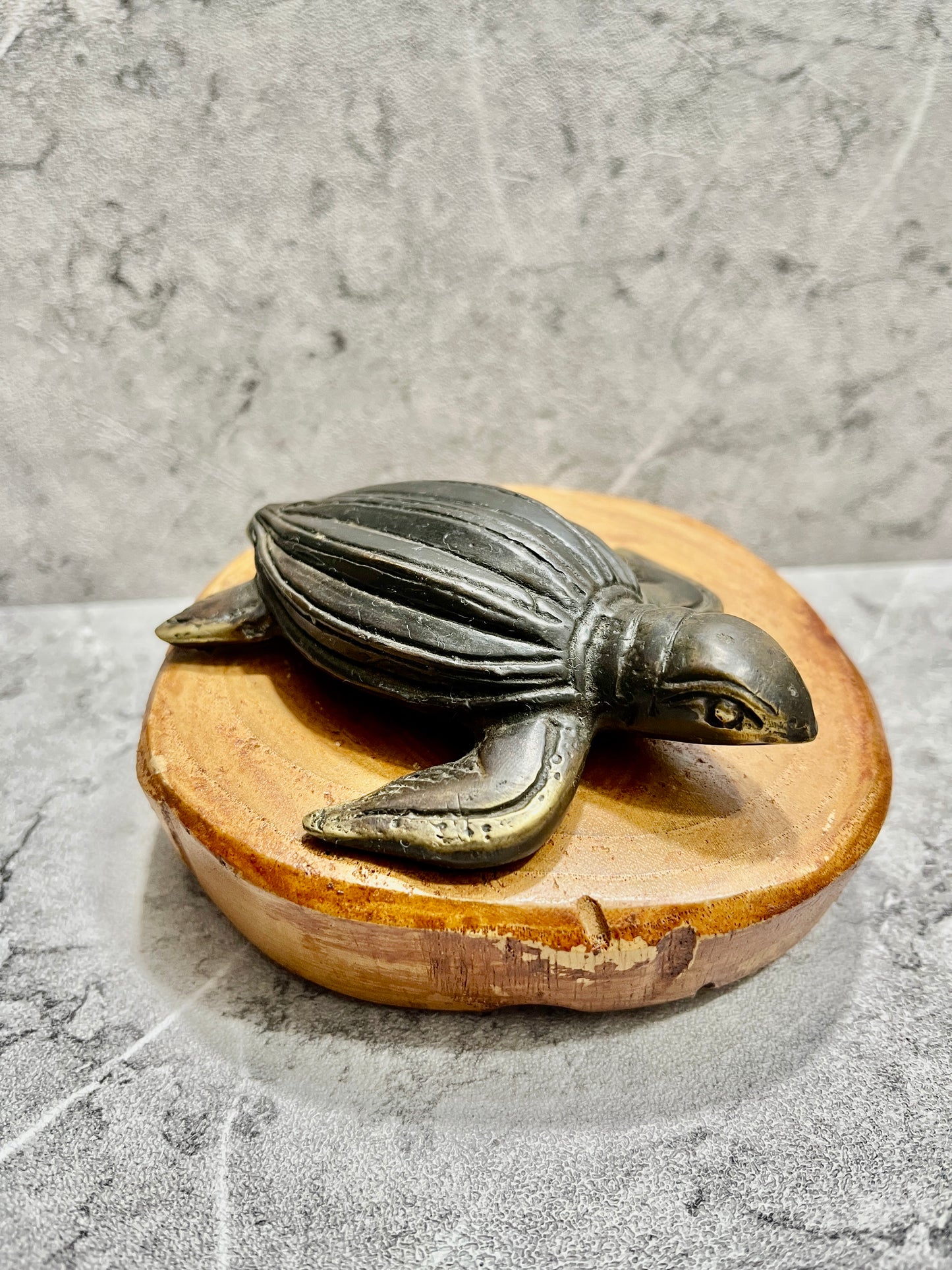 Bronze Leatherback Sea Turtle Figurine: Balinese Ocean Decor