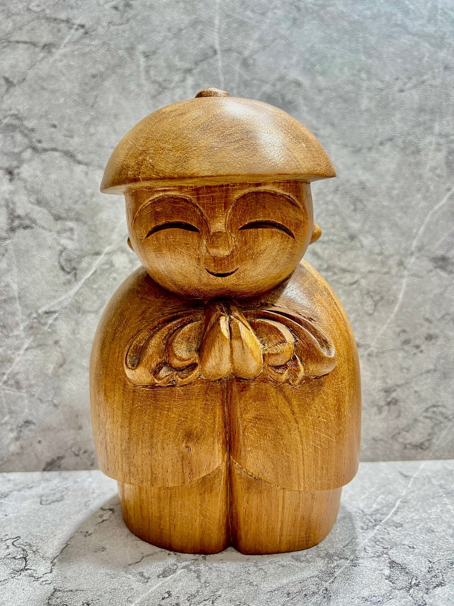 Wooden Jizo with Hat Statue – Hand-Carved Buddhist Sculpture, Housewarming Gift, Spiritual Home Decor, villa decoration art, garden decor.