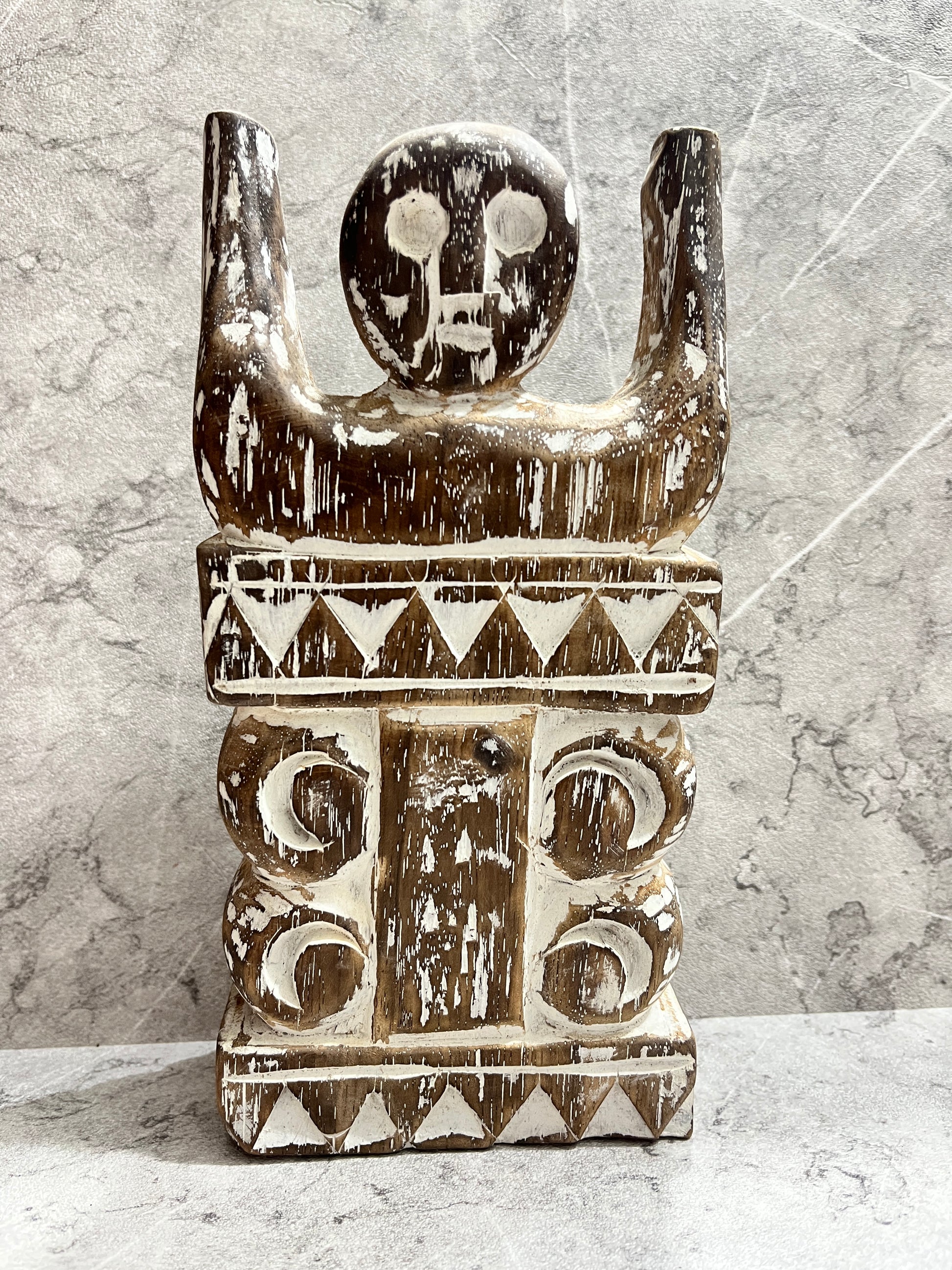 Hand-Carved Timor Tribal Sculpture: Ethnic Wooden Figurine