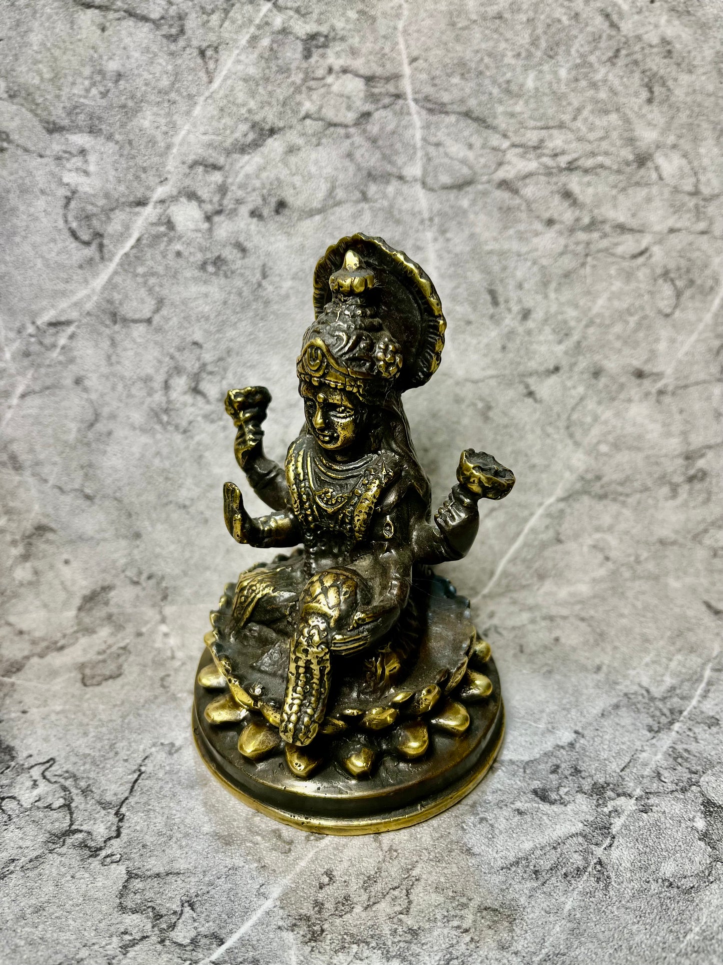 Bronze Lakshmi Statue: Balinese Hindu Goddess Figure