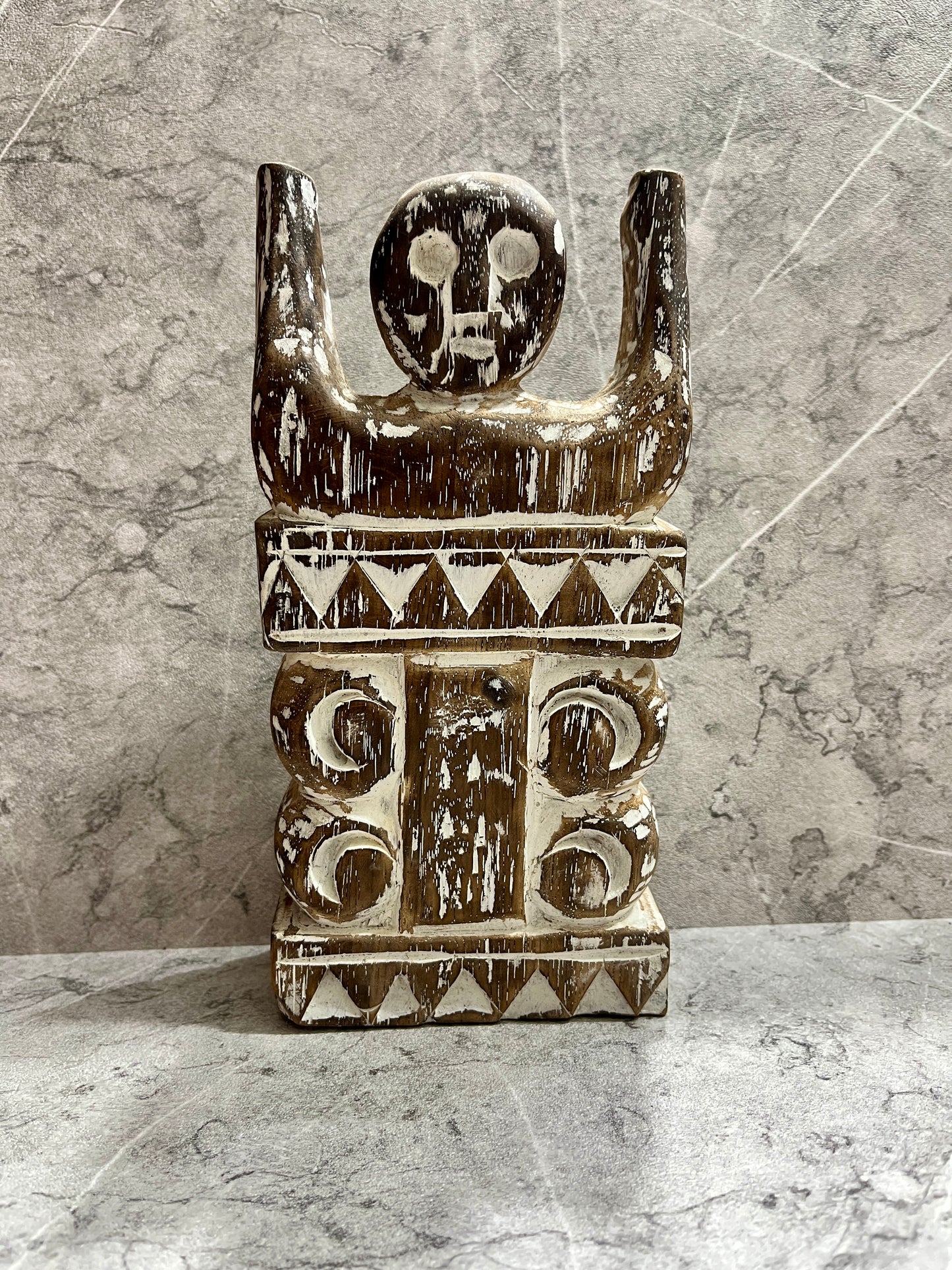 Hand-Carved Timor Tribal Sculpture: Ethnic Wooden Figurine