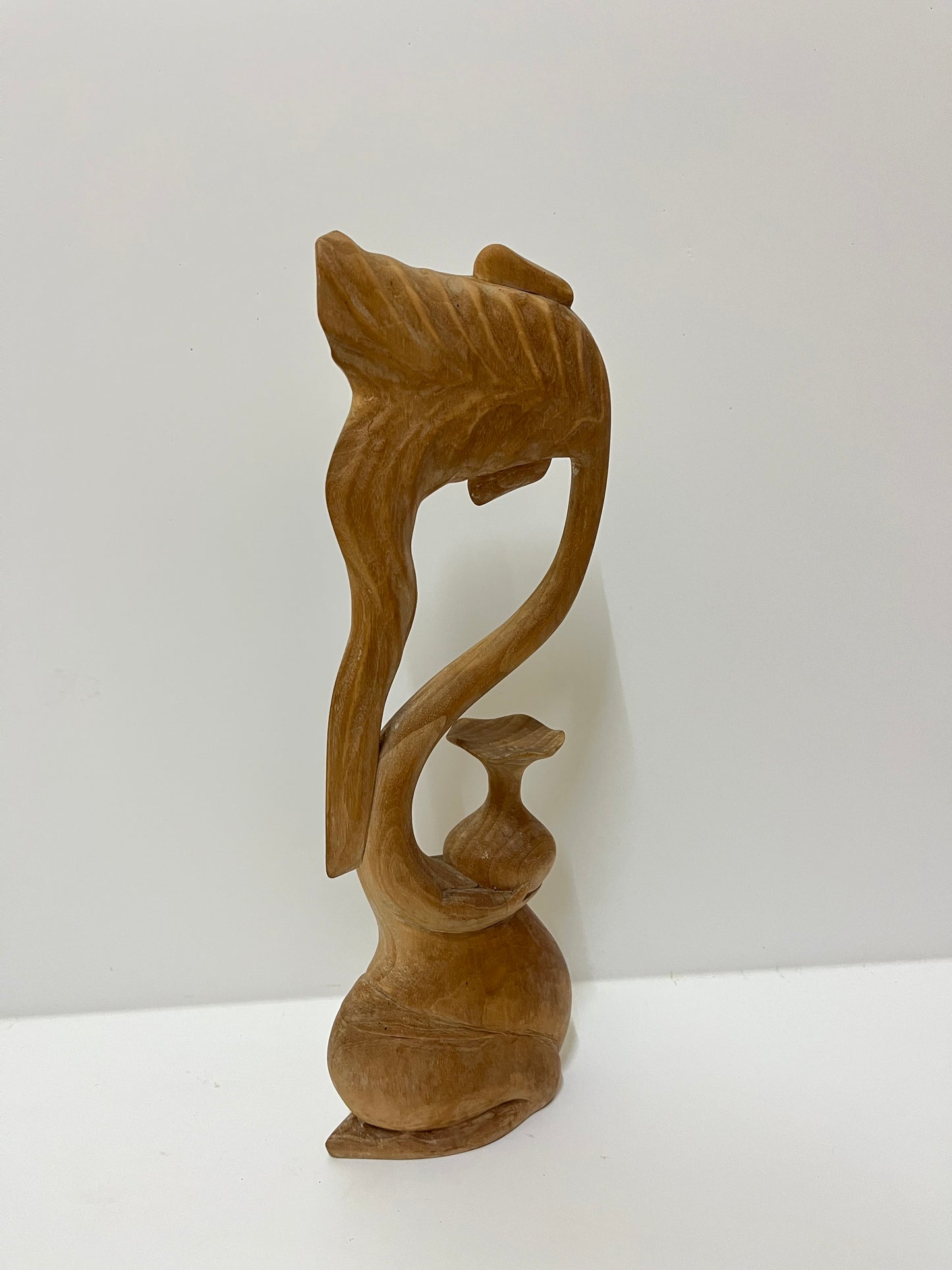 Vessel of Grace – Abstract Wooden Woman Holding Vase | Balinese Hand-Carved Art