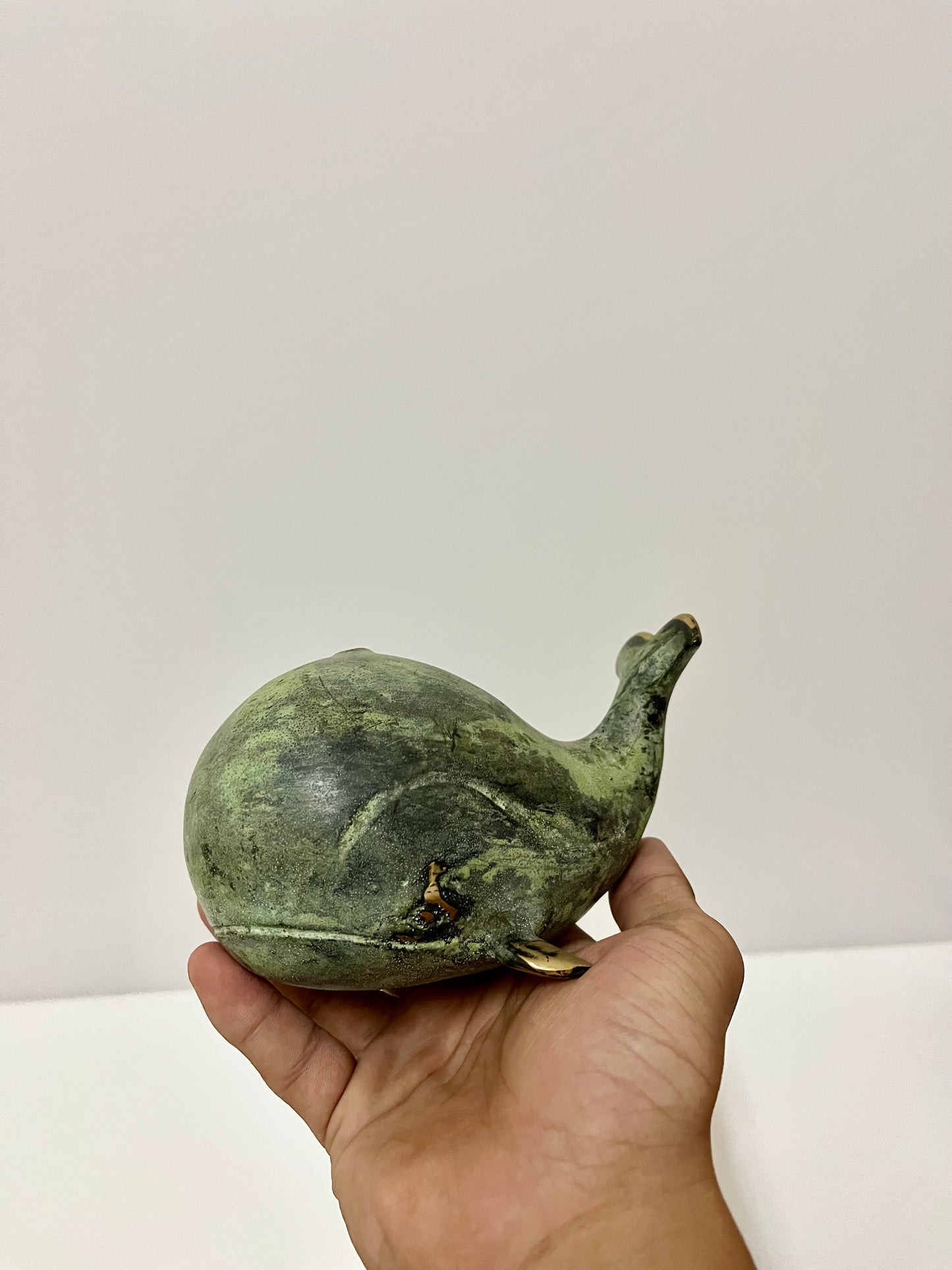 Bronze Whale Sculpture – Handcrafted Marine-Inspired Art, home decor, villa decor, birthday gift, bronze statue decor, housewarming.