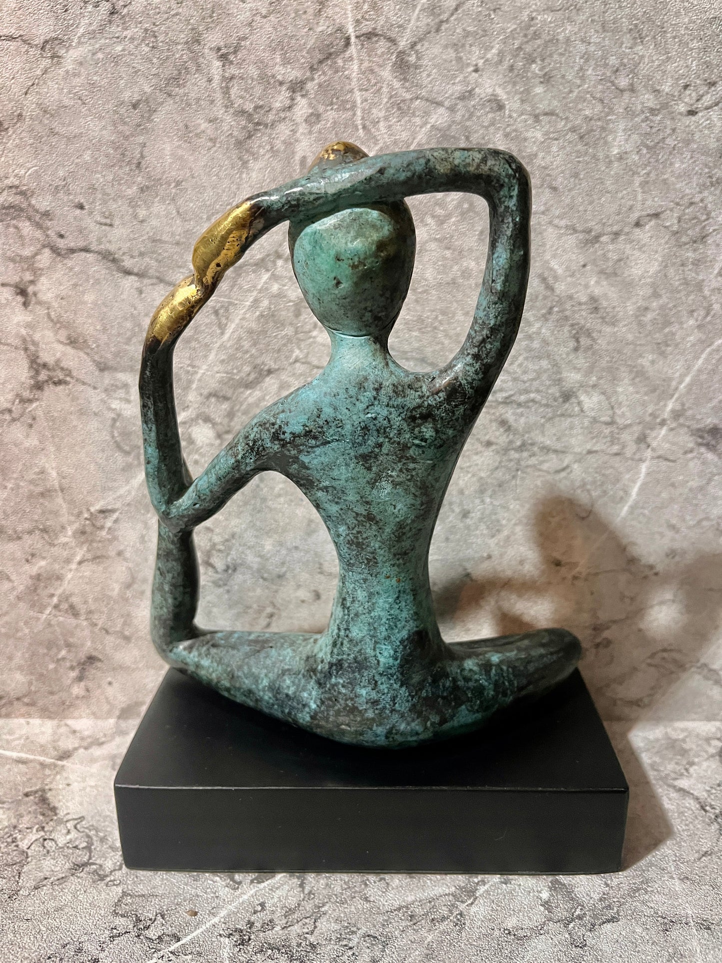 Bronze Woman Yoga Sculpture on Iron Stand – Handcrafted Balinese Art Figure Decoration