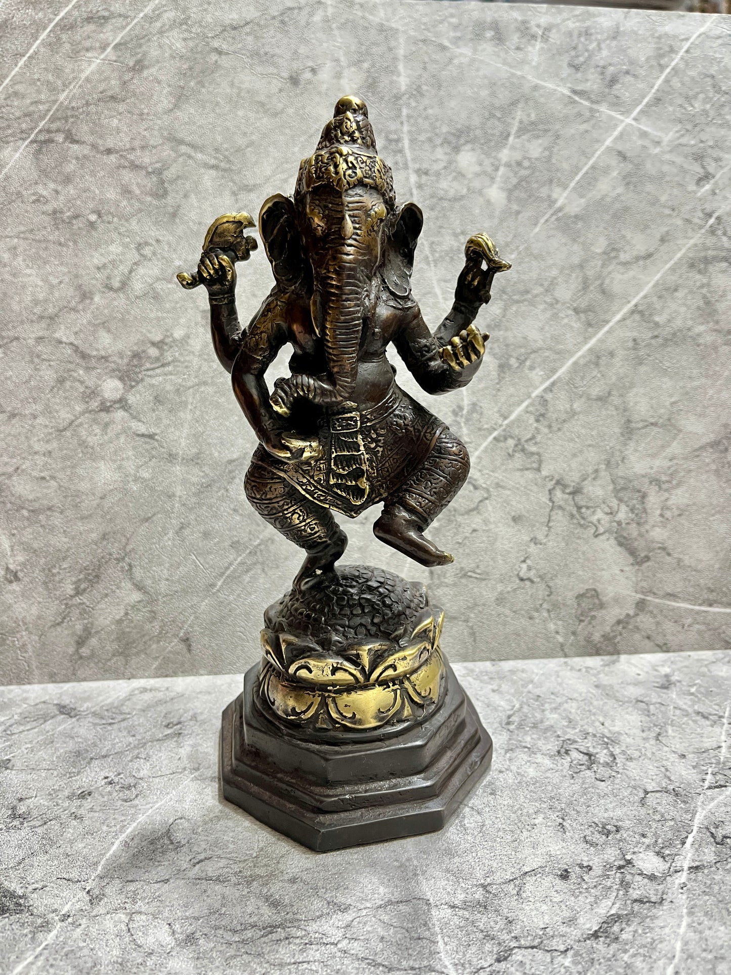 Bronze Ganesha Statue: Balinese Hindu God Sculpture