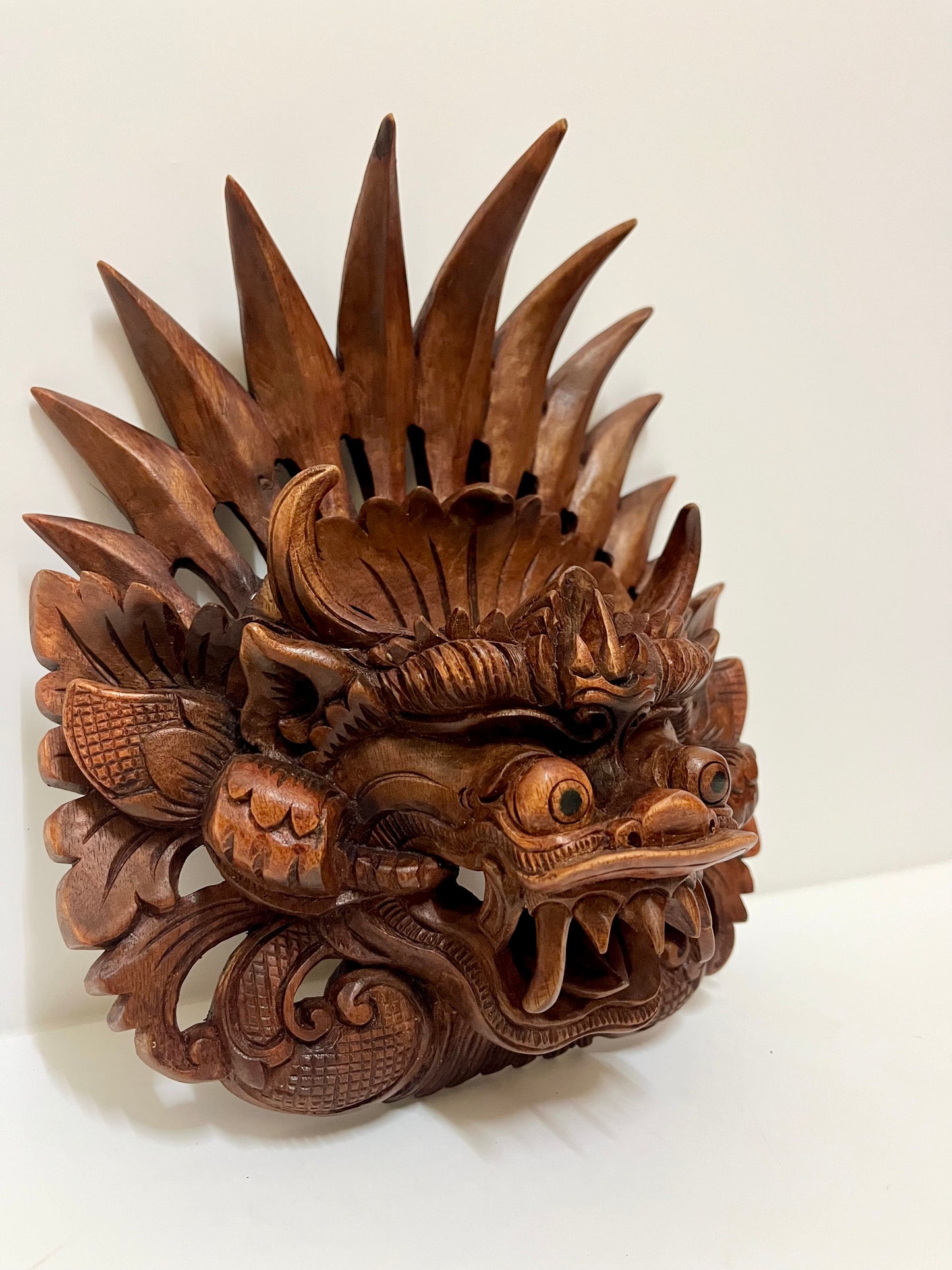 Hand-Carved Wooden Barong Mask: Balinese Wall Art, Protective Spirit