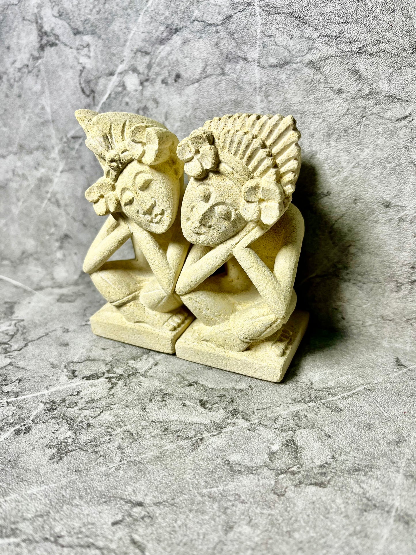 Balinese Wedding Couple – Hand-Carved Limestone Figures