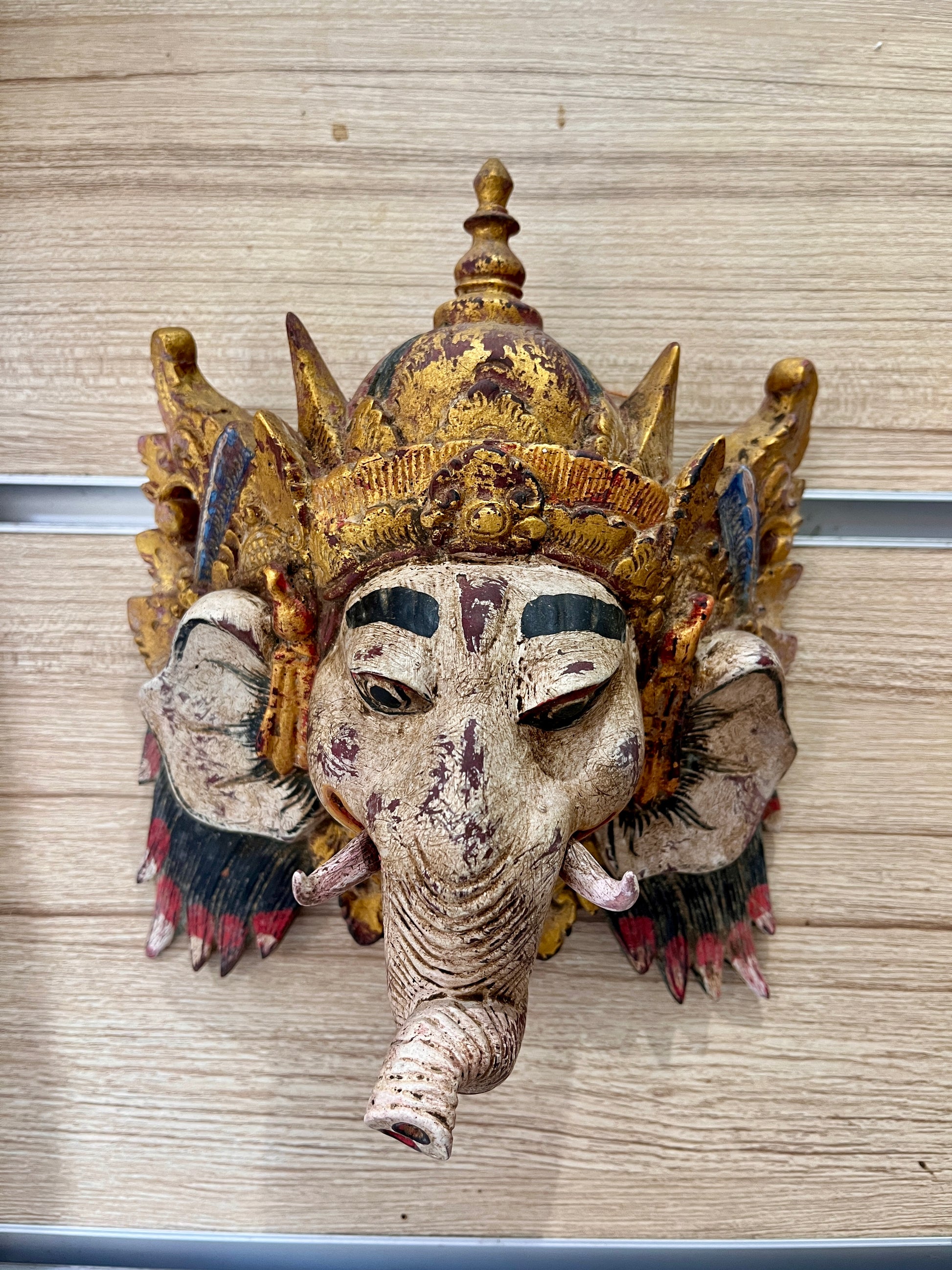 Wooden Ganesha Mask – Hand-Carved Hindu God Wall Sculpture | Balinese Spiritual Home Décor, handmade, gift, housewarming, wall decoration.
