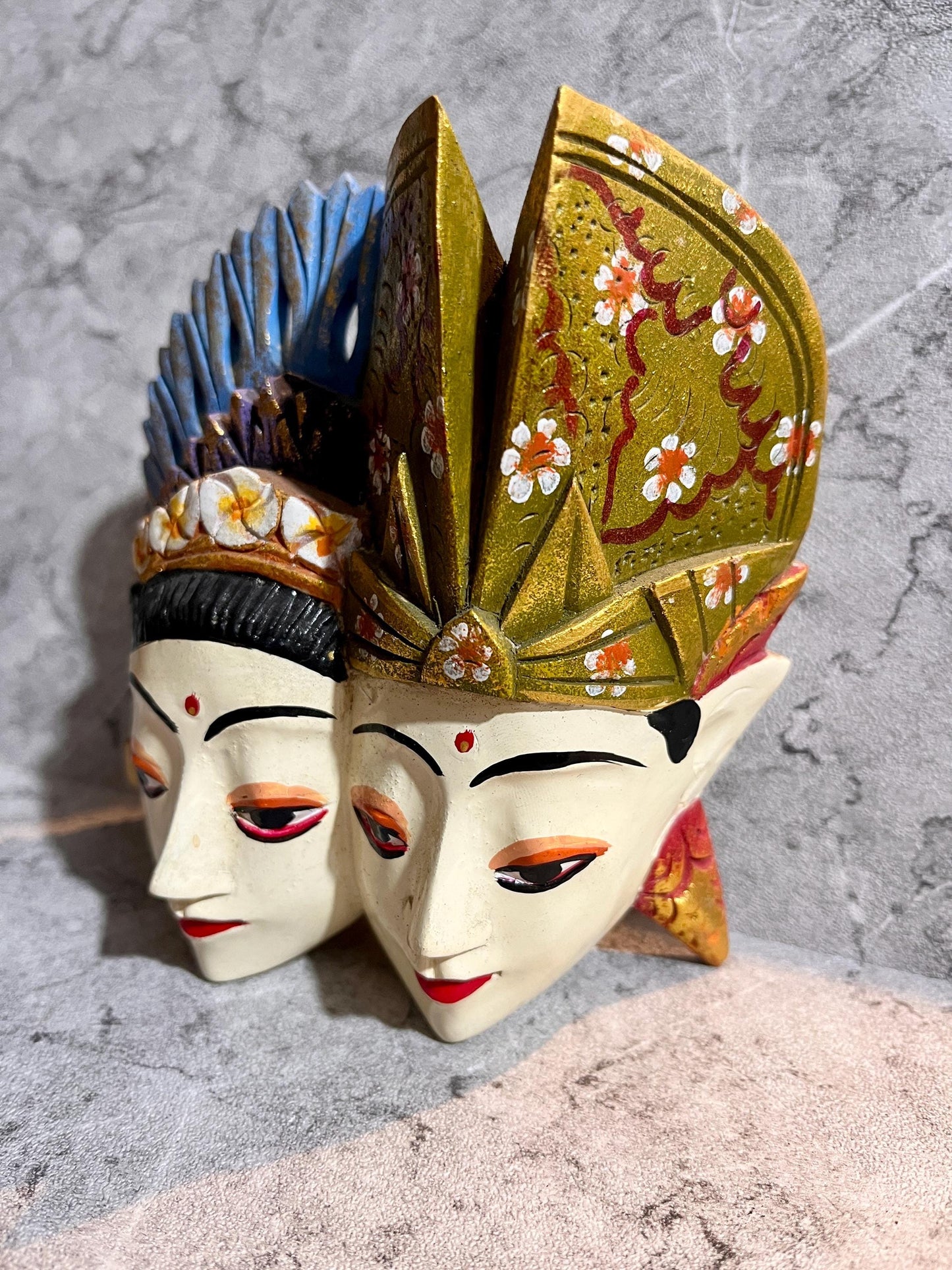 Wooden Balinese Traditional Couple – Hand-Carved Sculpture | Handmade Cultural Décor, housewarming, home decor, gift.